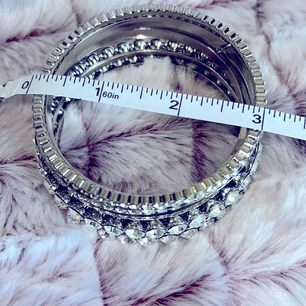 Silver Beaded‎ Bracelet Set with Smooth Bands
